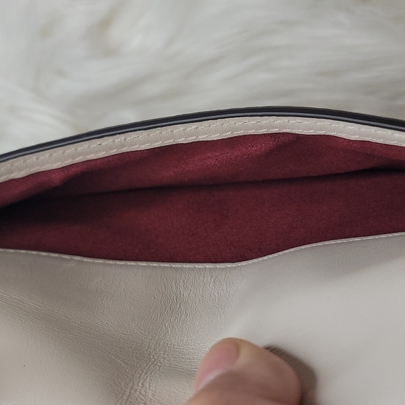 Coach - Picture 5 of 12